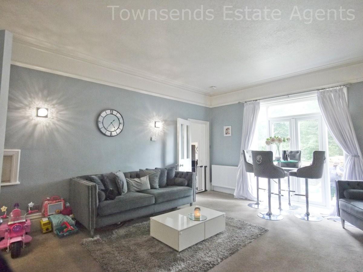 Property Image e0b82bc8-bca7-47db-ae21-4e41c3b71778