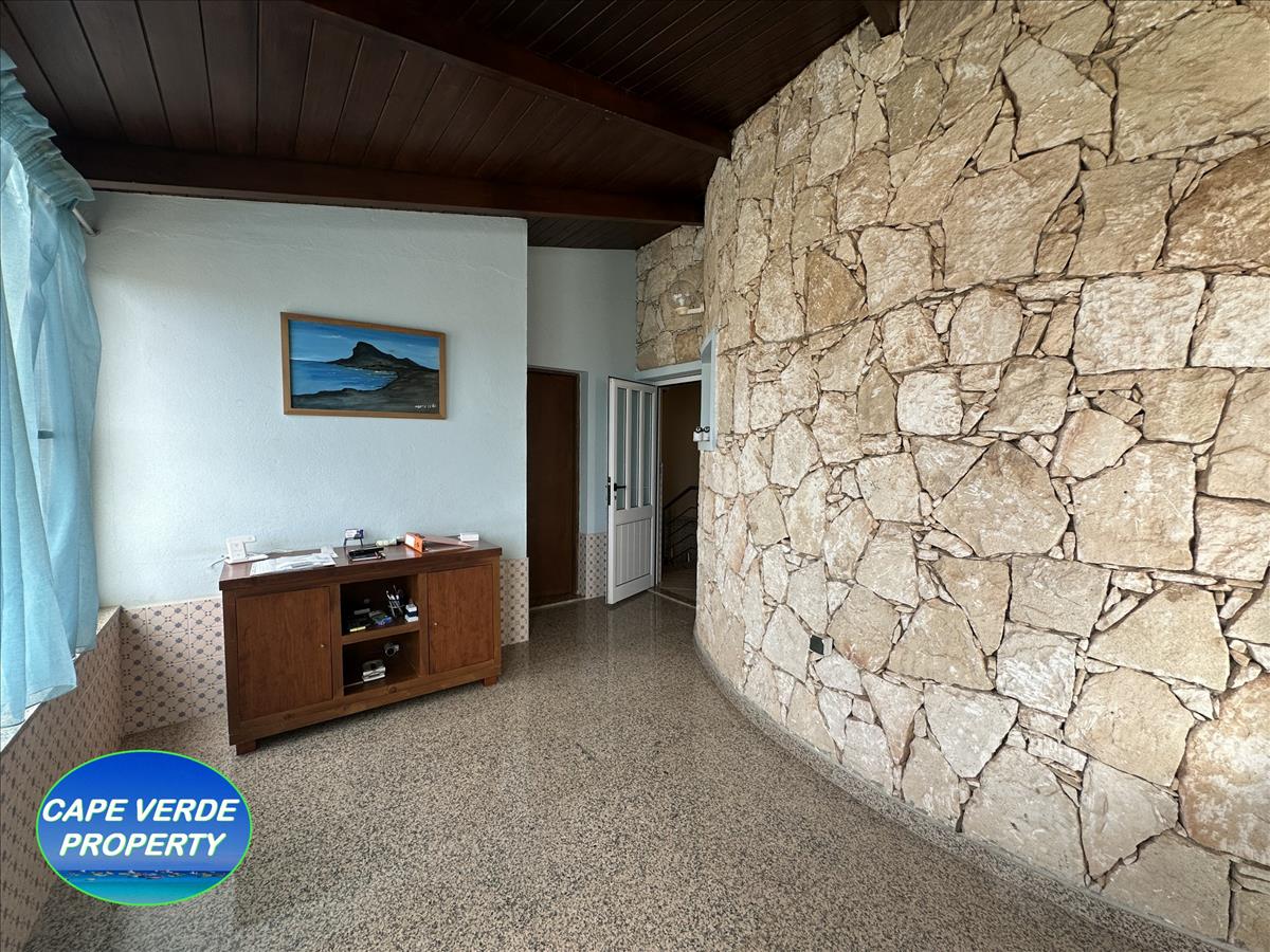 Property Image e0bfbfe7-2508-44c8-870d-4d6744d938d9