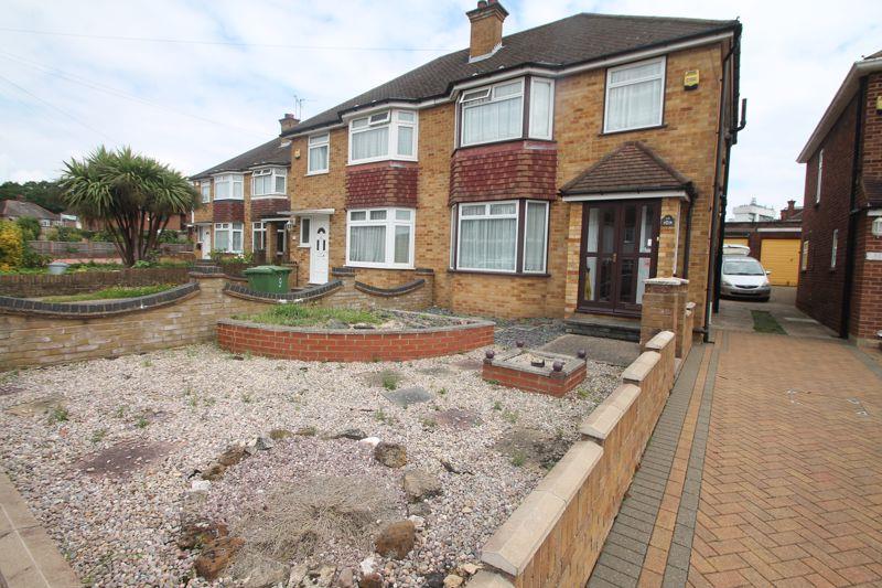 Property Image e0c76ade-58f8-4b53-bdc1-bd0b7a92ae5b