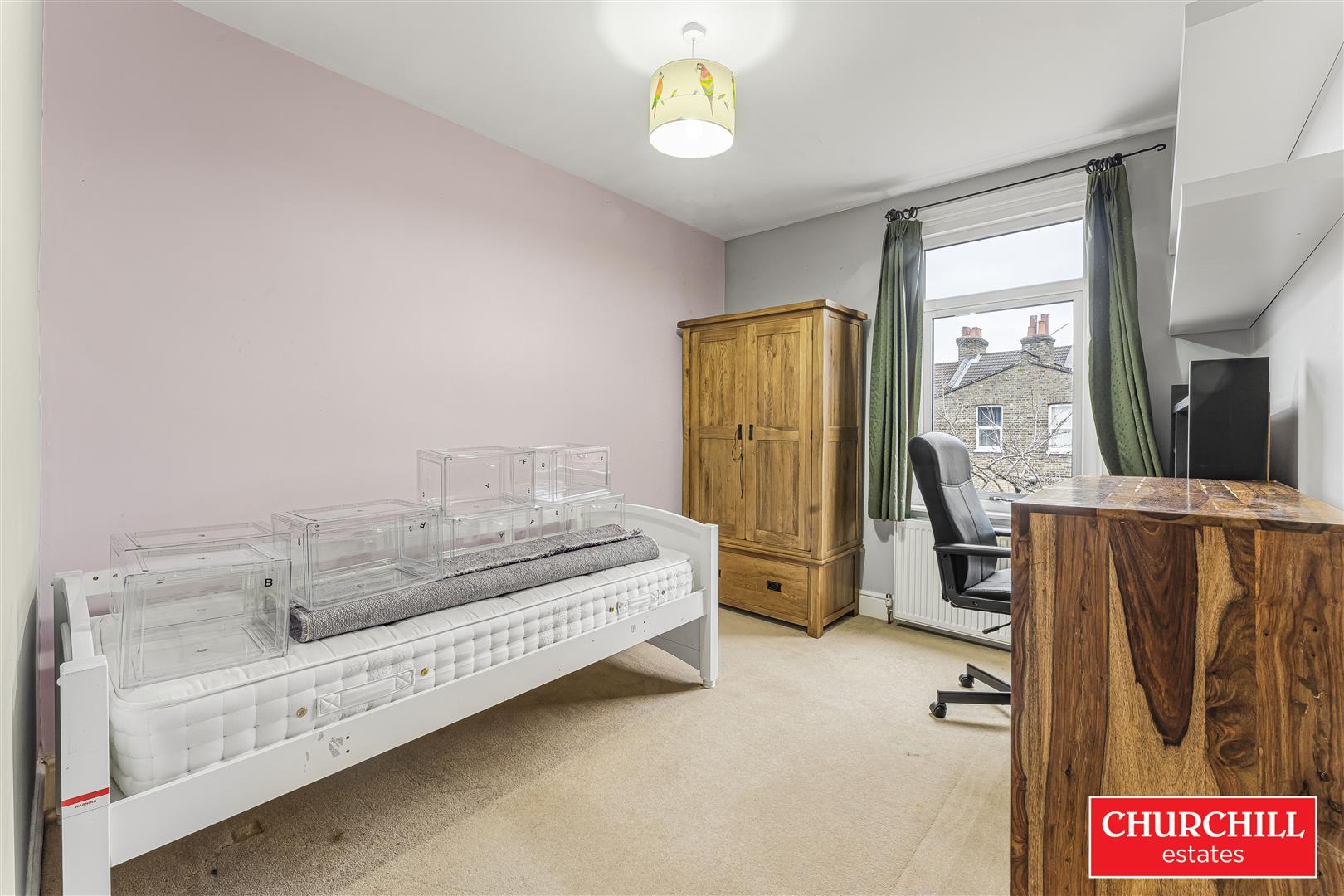 Property Image e0d708e4-43a7-47bf-b40c-f8dd140922ec