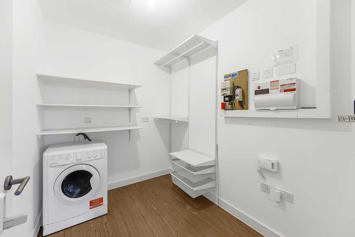 Property Image e0d9d004-7186-4ed7-8d8d-2db9e1974ba2
