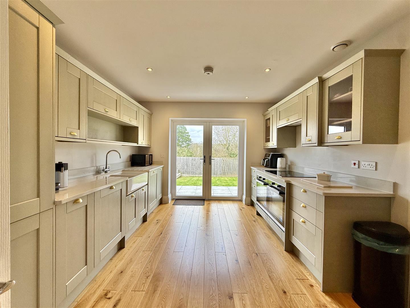 Property Image e0dd896a-21c9-4cd0-98f5-8dd66bd5b1fc