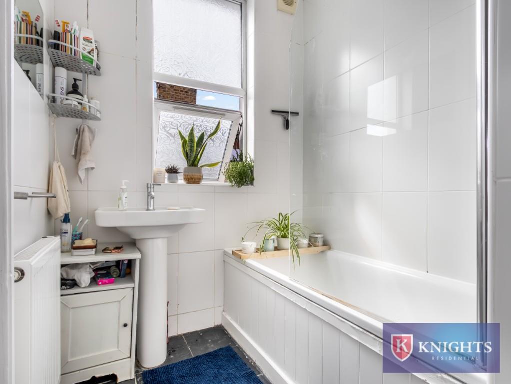 Property Image e0f3f485-da45-42cc-880c-f29c0ffe80e6