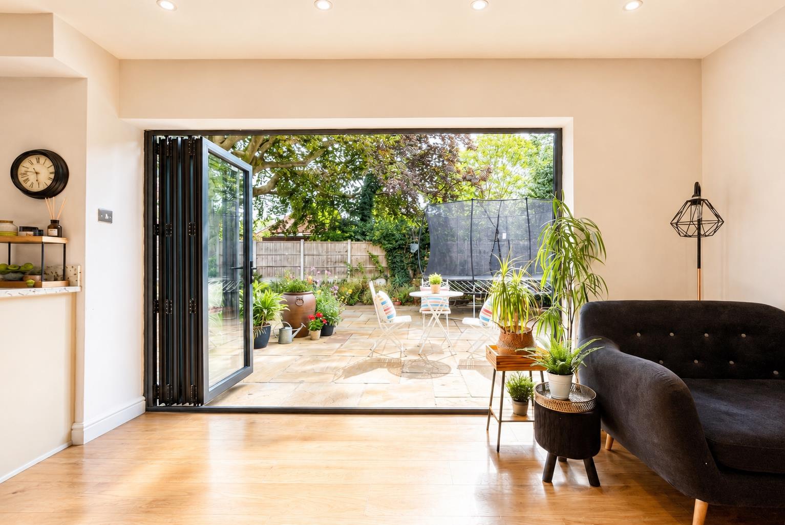 Property Image e0f60dd8-5e2f-4934-878f-230a7789a1db