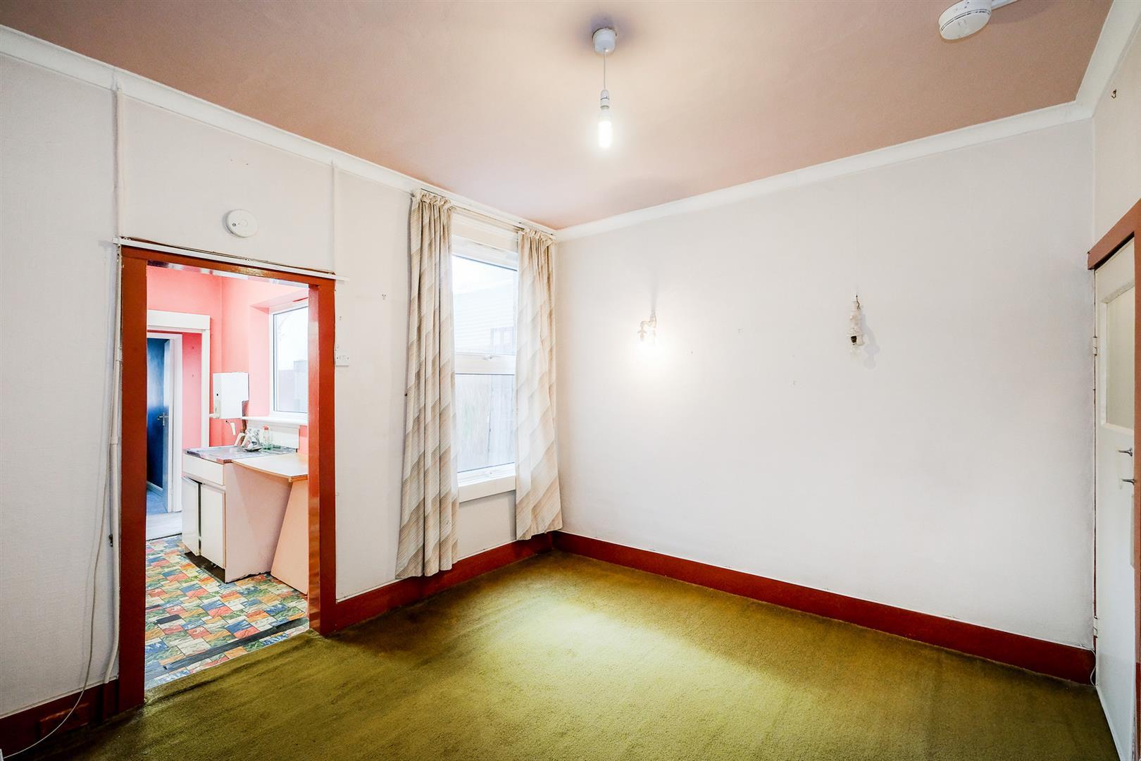 Property Image e1026834-bfec-470d-80cb-954b611dab80
