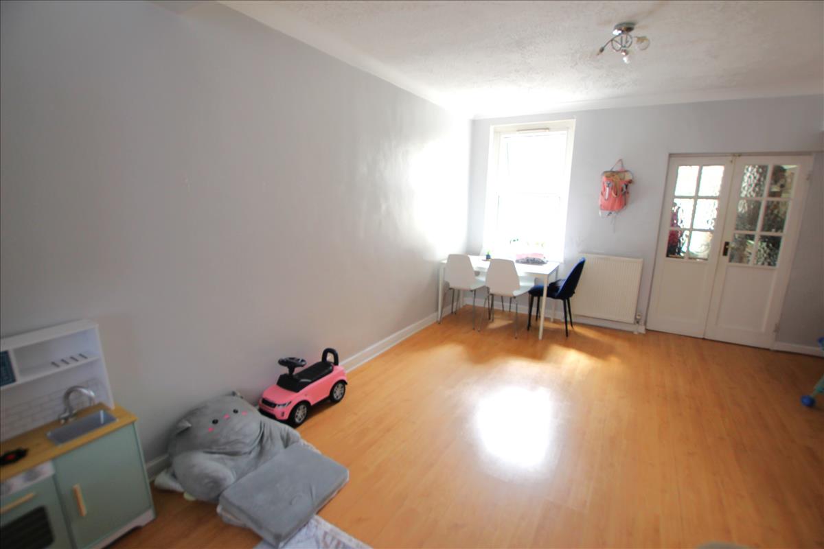 Property Image e106ebde-727d-4791-a206-fc654c4b2fd3