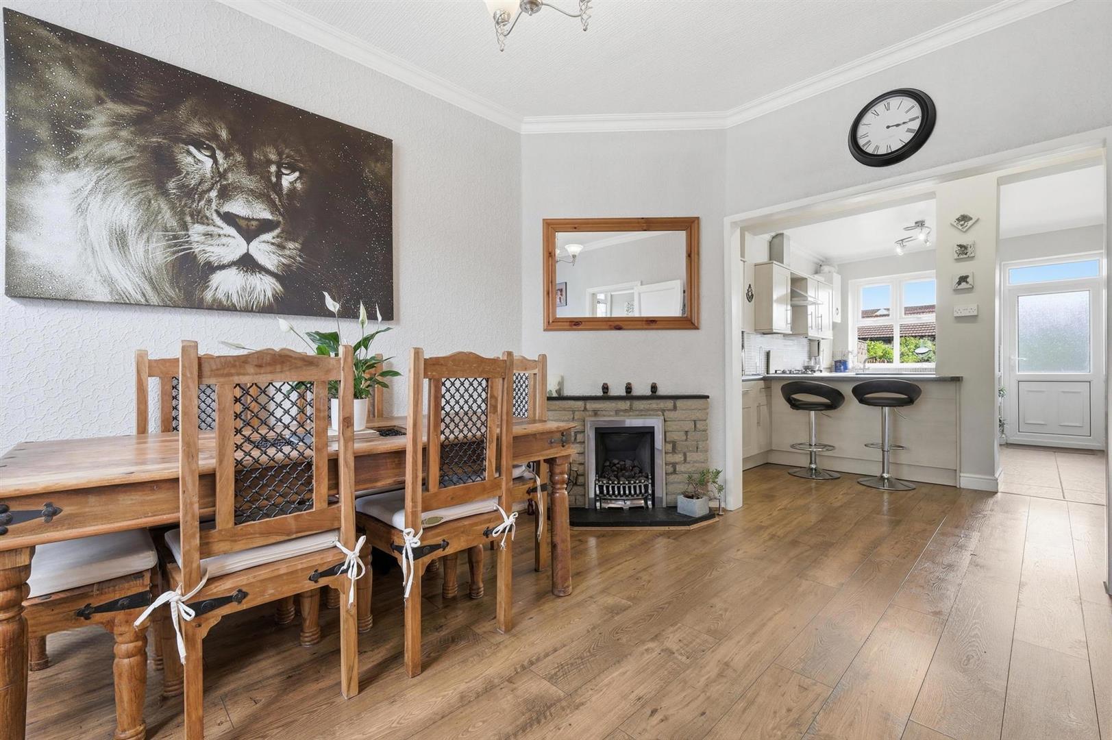 Property Image e10d5f9b-69a8-4f6f-8e72-5eb324b13e17