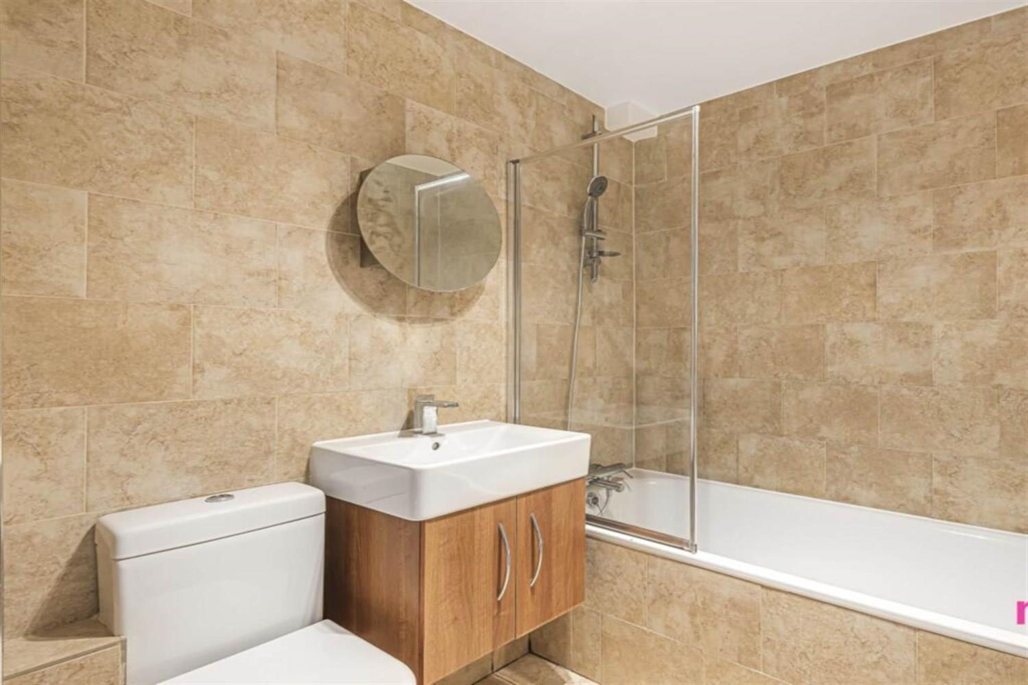 Property Image e10f7ef8-9e81-474a-b912-c9f91d0f422e