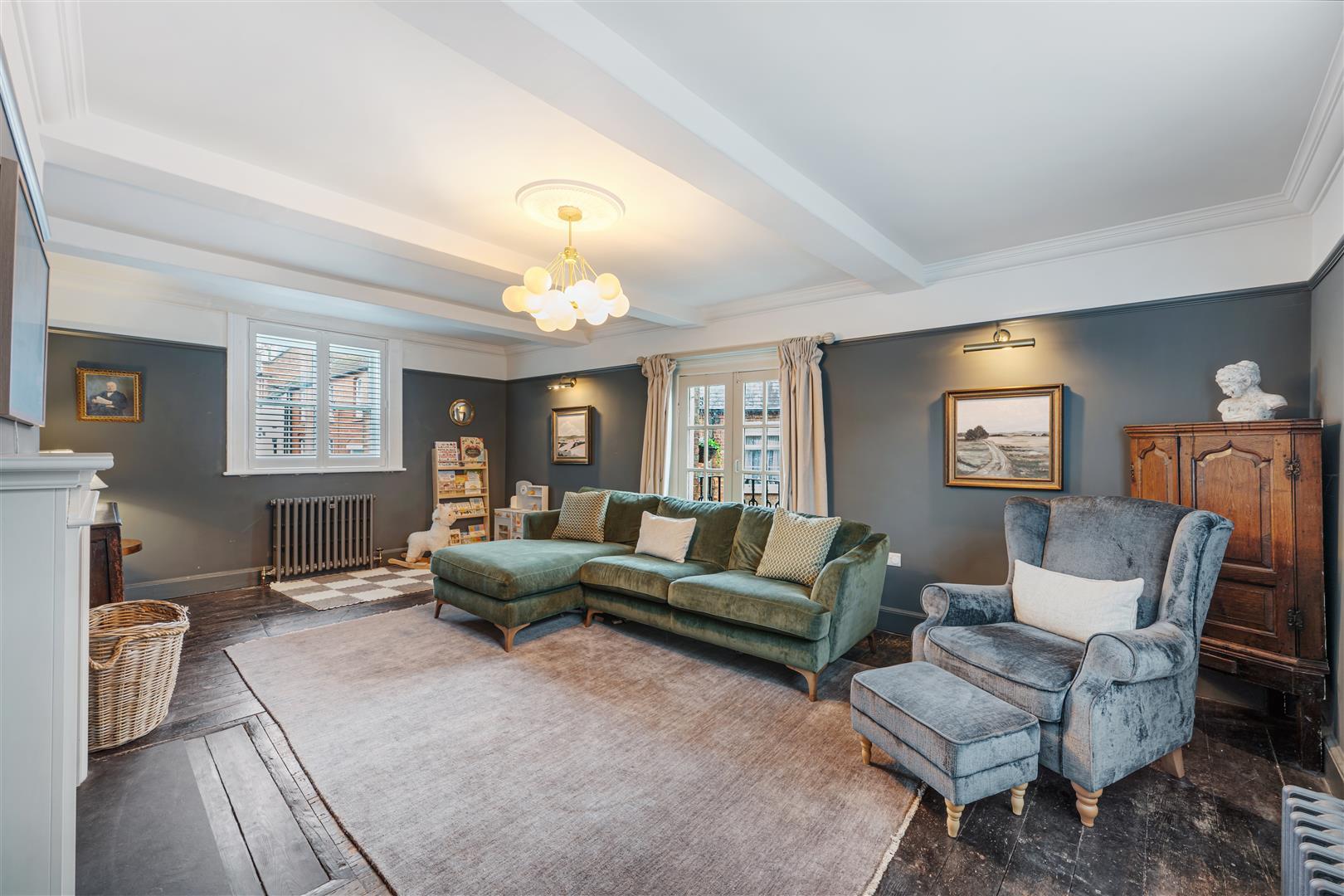 Property Image e1144848-d41a-43c7-beec-0ef3c941ce7f
