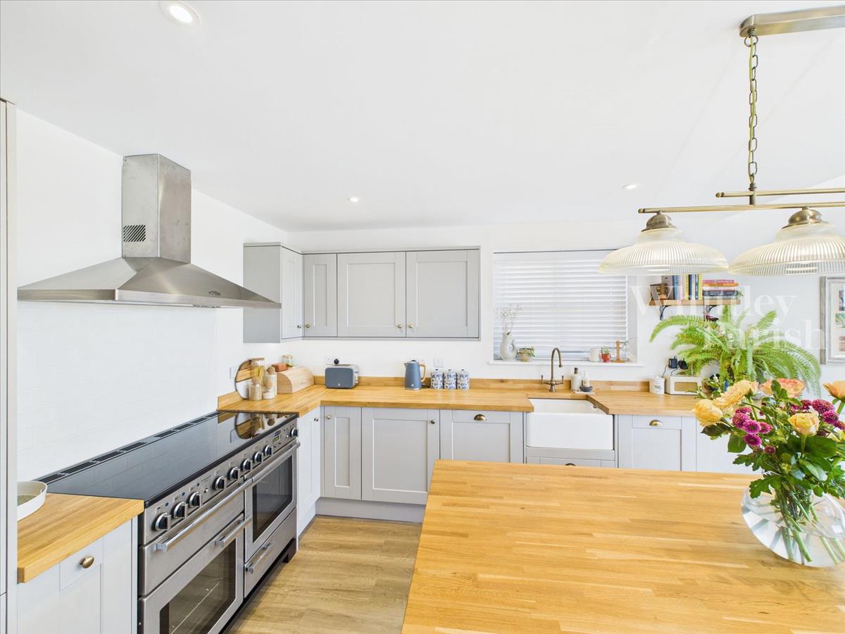Property Image e11ab0d3-5d19-4928-b360-27f36947a1ac