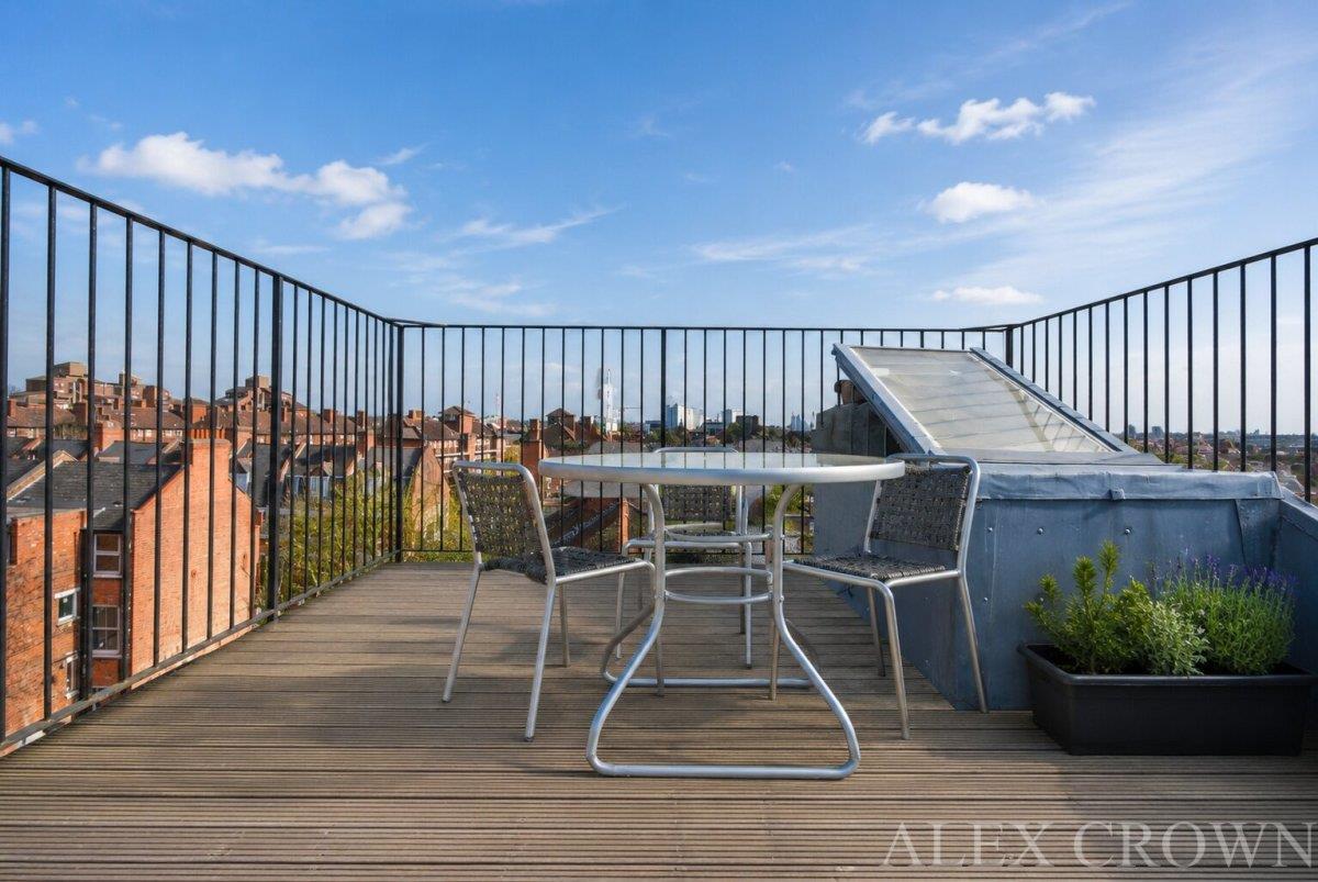 Property Image e11b9900-a962-4ad4-933e-6775ff38edfa