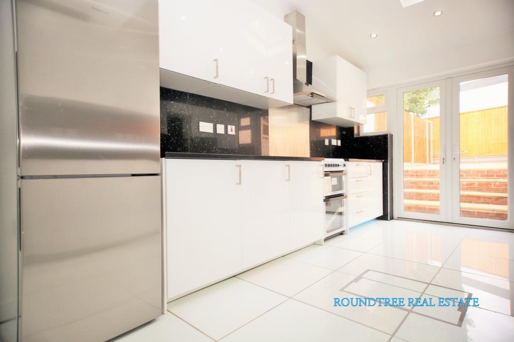 Property Image e120bf3e-4819-446e-bcf7-0a605a65b268