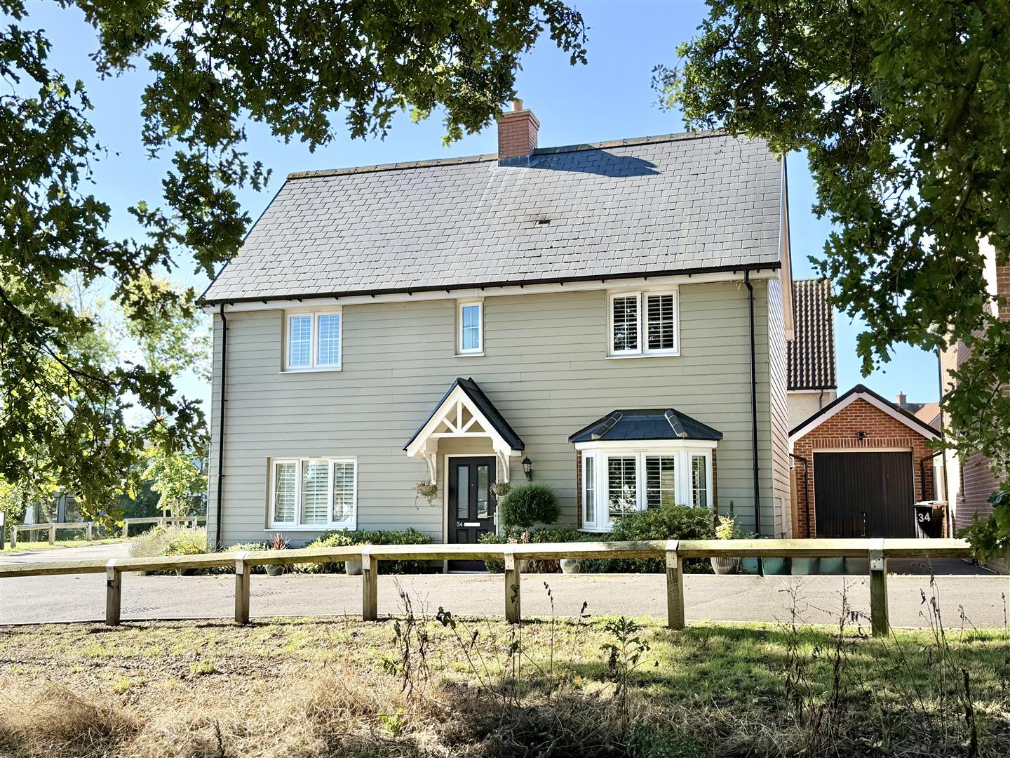 Property Image e127f23b-3cf0-4c02-be22-3910c31b1ba4