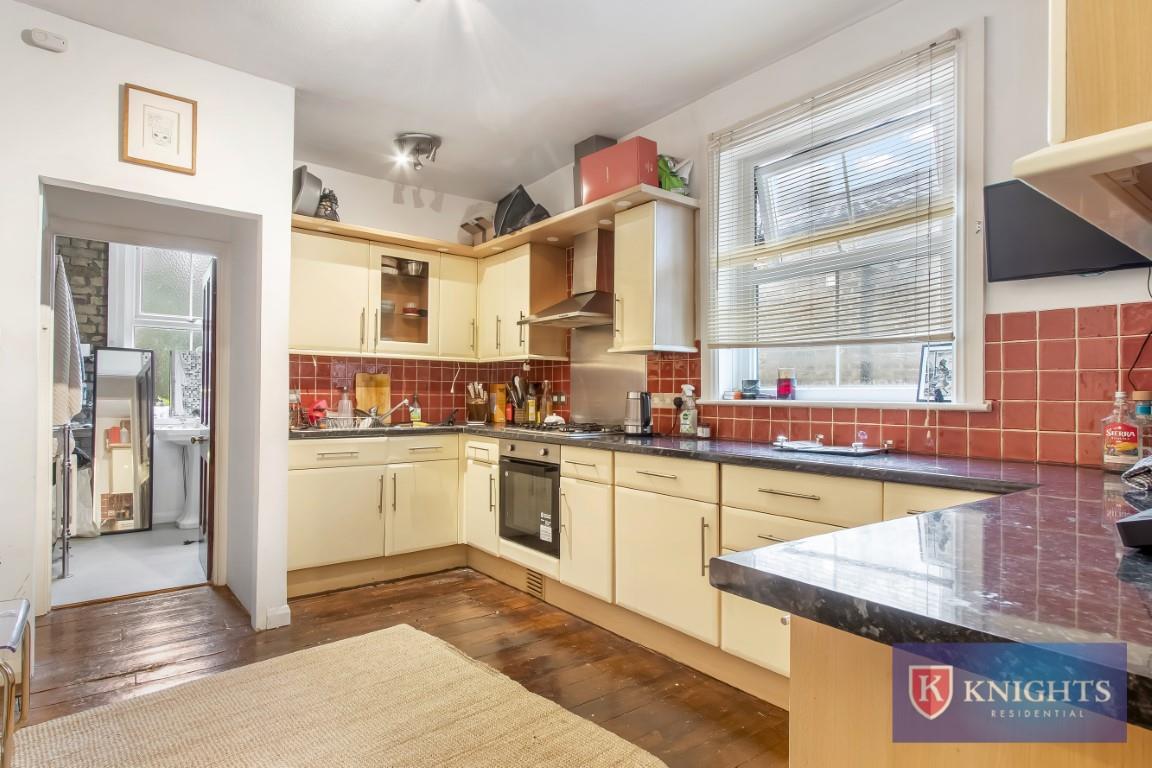 Property Image e12a361b-d1b3-47d7-b6f8-9f20559f228f