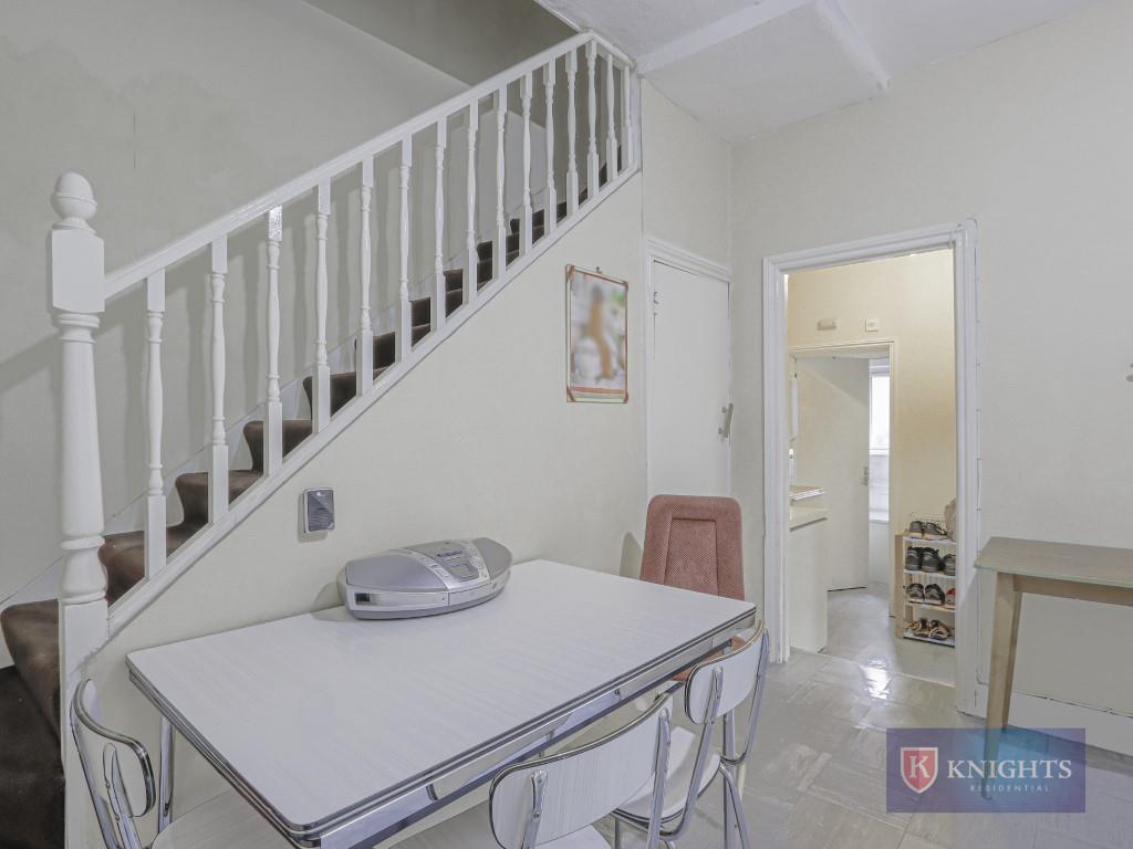 Property Image e12ae00b-2ae0-4a9e-8ee8-6fa9f46bbc95