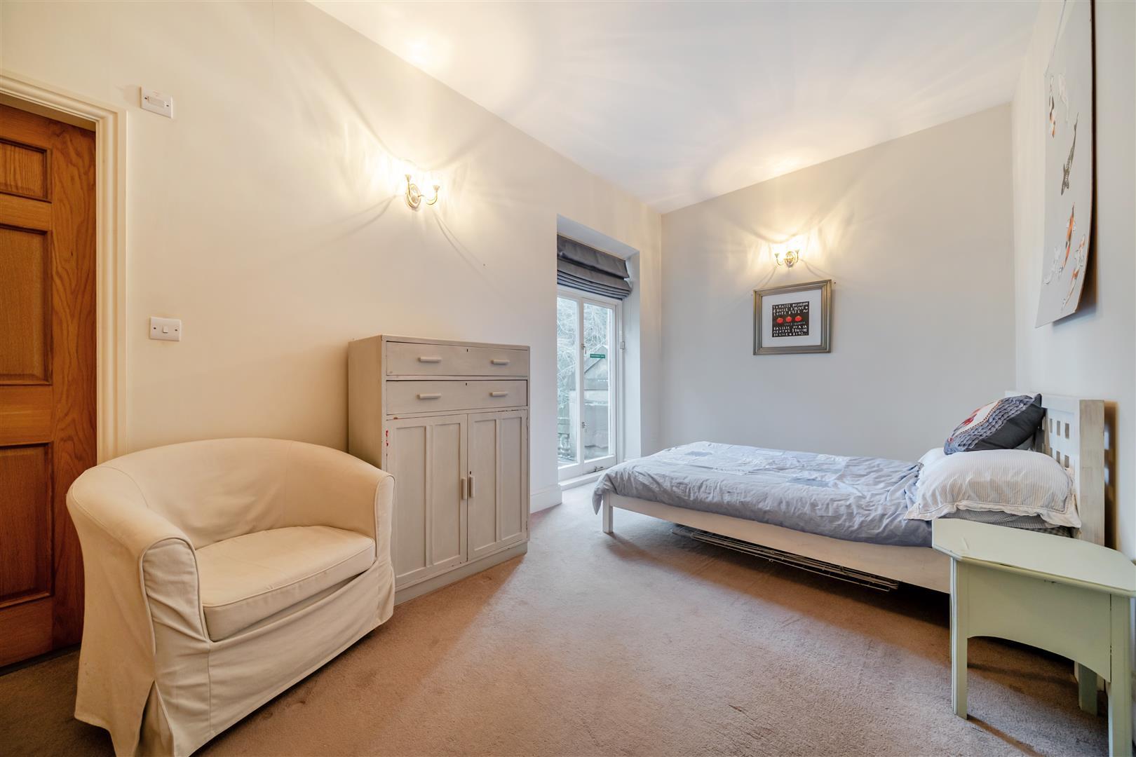 Property Image e139d791-ef2b-4561-826c-3c4510eff000