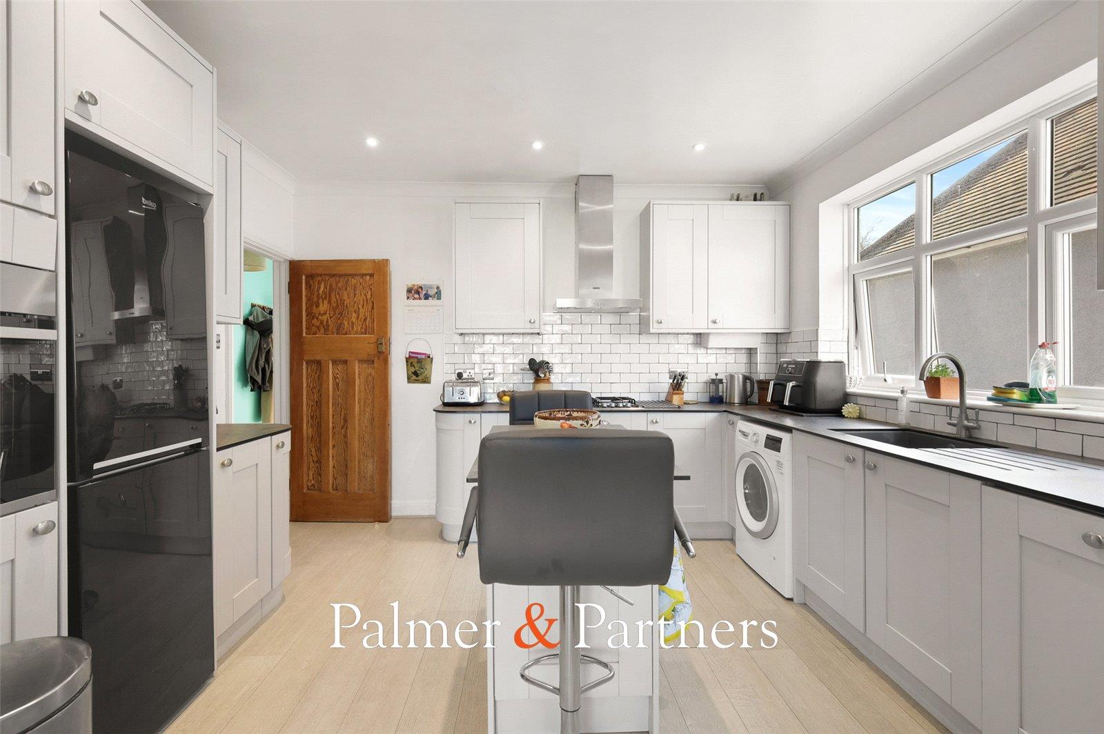 Property Image e139d79c-d316-470f-ae37-b1c266c08ae5