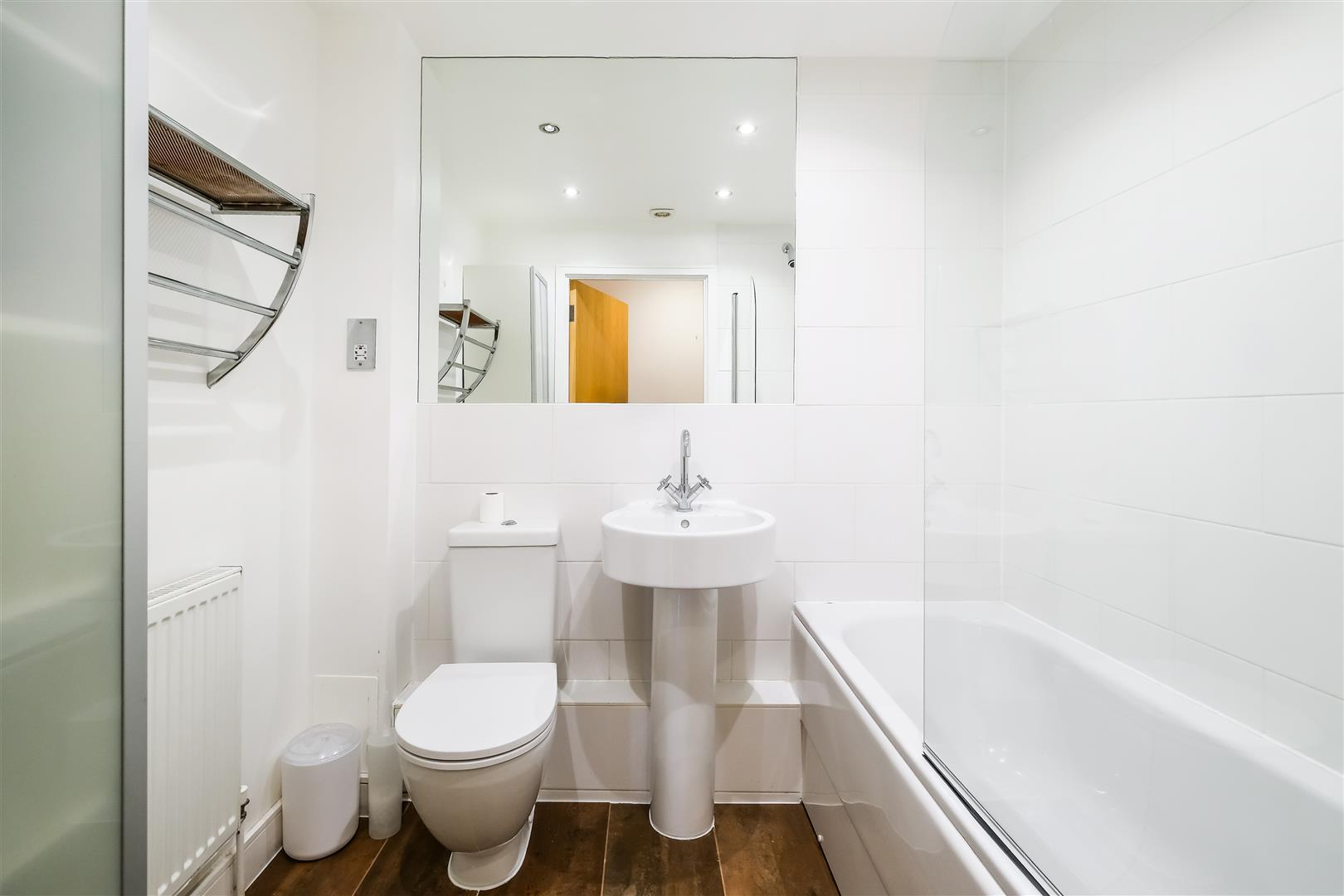 Property Image e14077a6-9d76-4581-bc6a-2c3dcdc8d777