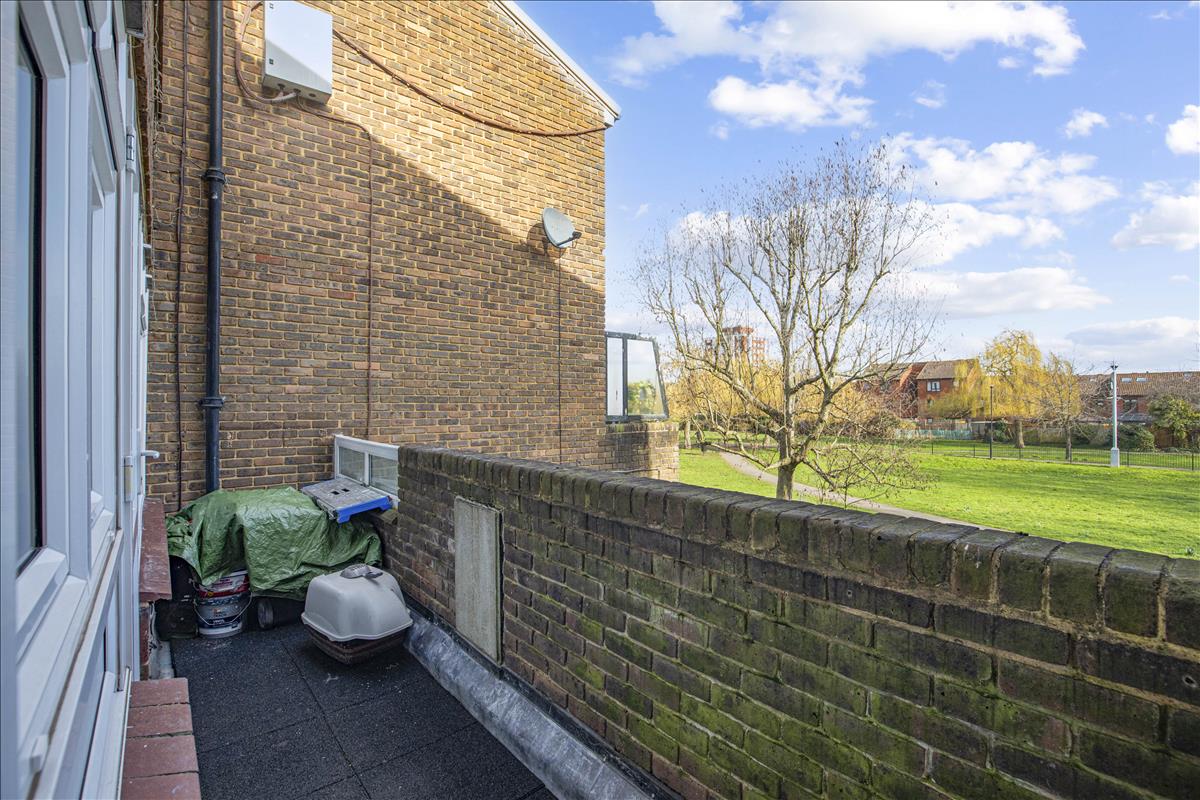 Property Image e146a2ae-842b-46c6-8480-d1dab30458f3