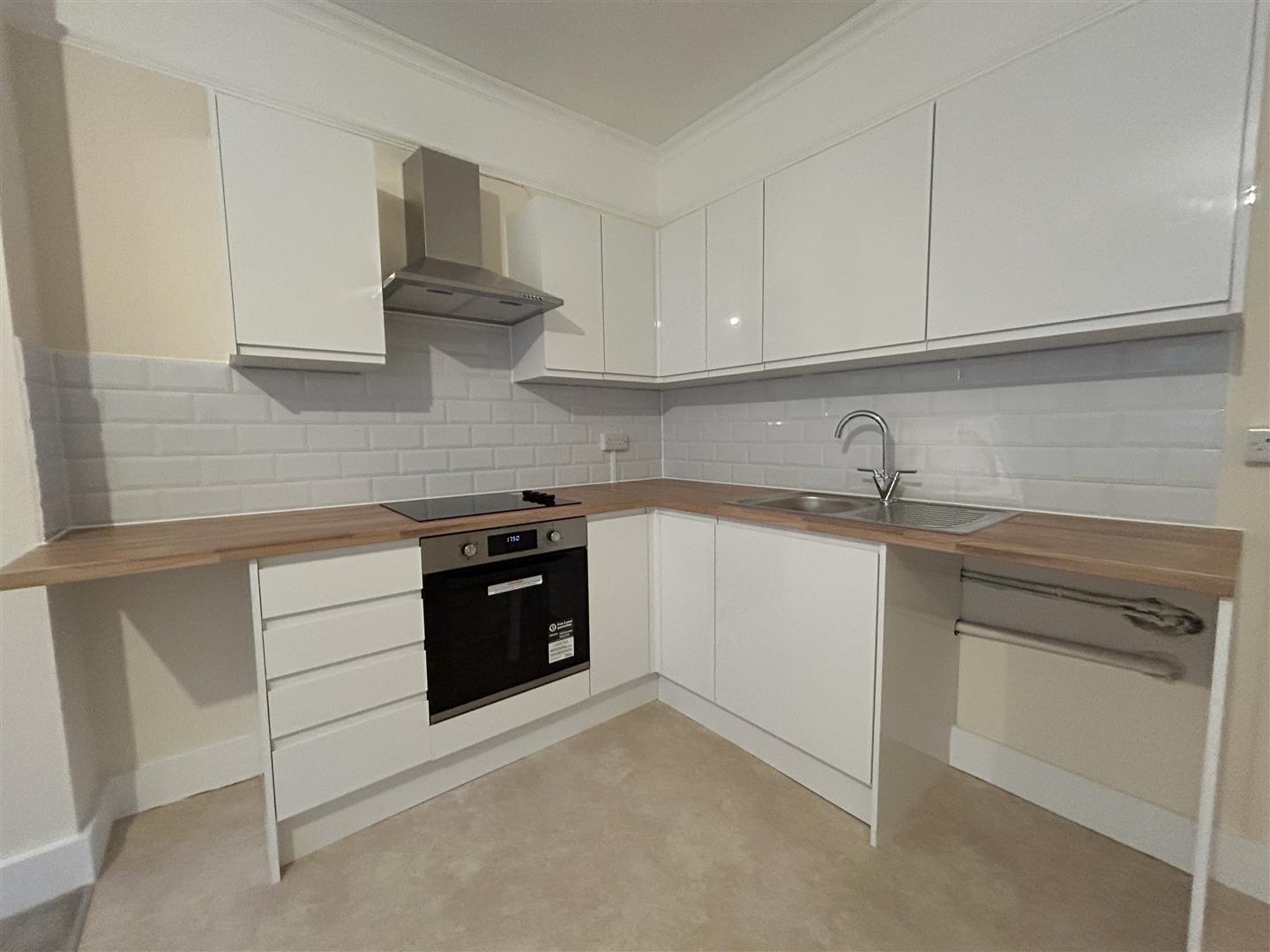 Property Image e1493d75-8c74-4b45-8526-d2c636294f0e