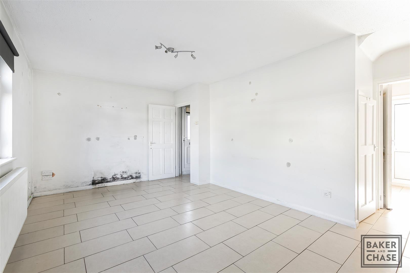 Property Image e14b4227-4bc9-43ed-abdf-edd58c1158c1