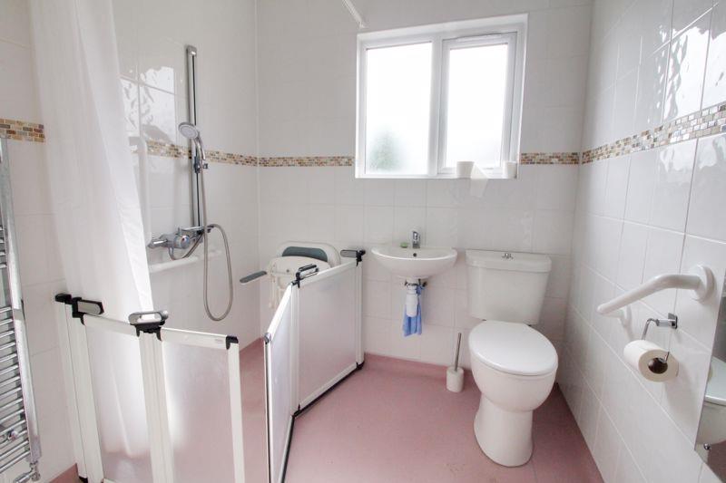 Property Image e1523aac-643f-4baf-8b1d-aa4a8bc2d837