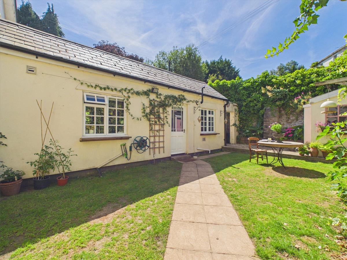 Property Image e15270e4-59b9-48ca-8dcd-863195f1f195