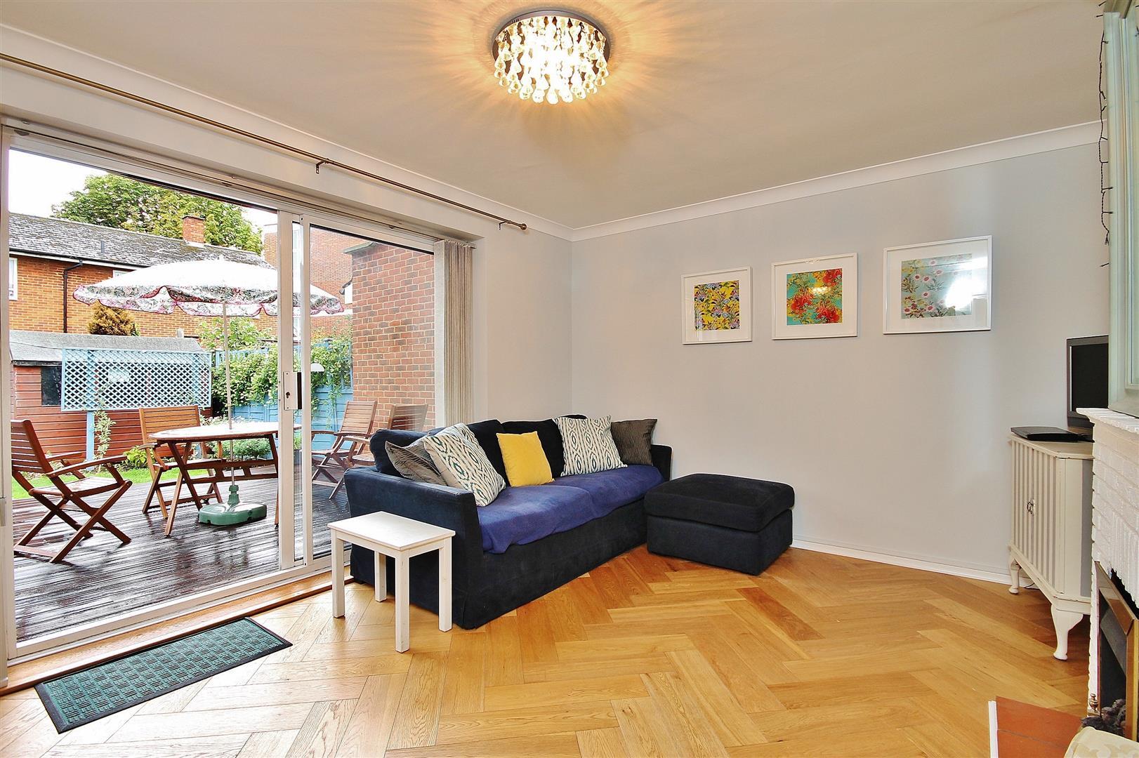 Property Image e154b5af-b917-4561-97b3-e714c3d1f034