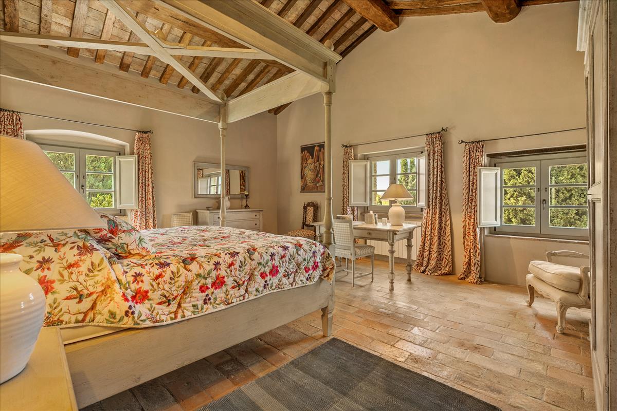 Property Image e15687cf-2716-4080-9bc7-a823efd90f44