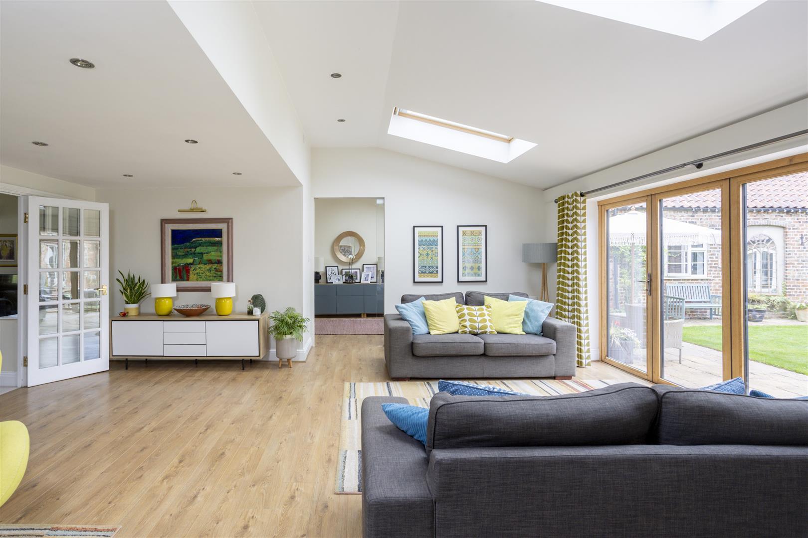 Property Image e15ce60e-037e-4846-98be-b2deaf7dae9d