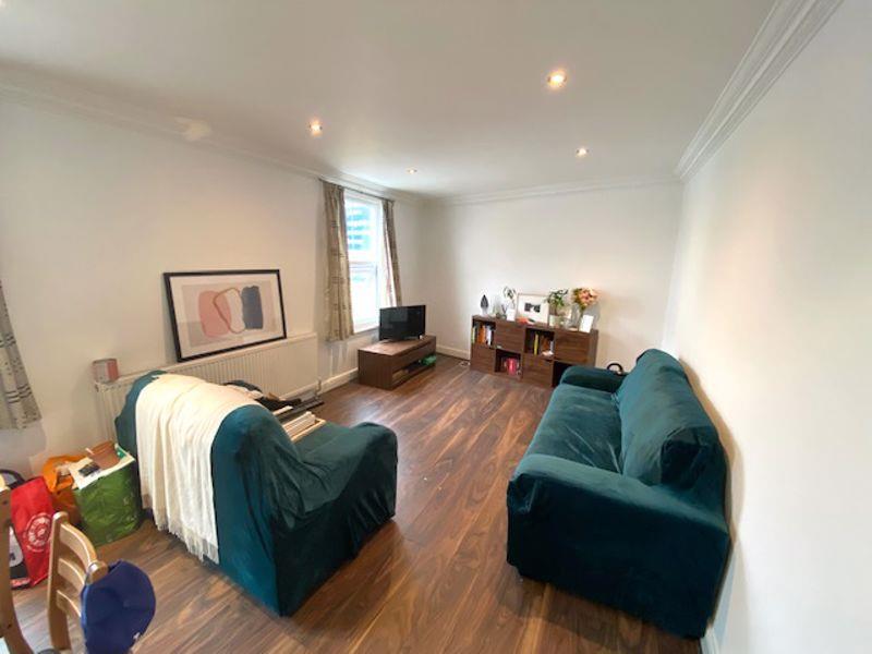 Property Image e1623bf2-8b35-4a32-aa23-6b0cf2f2e7b7