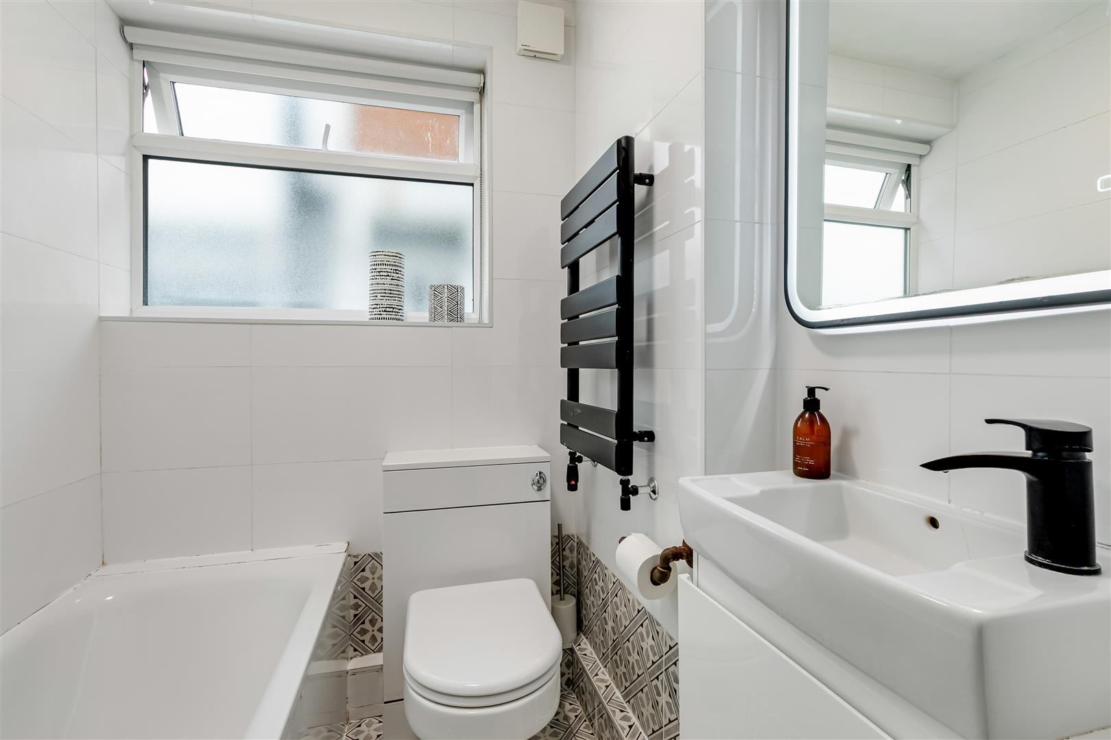 Property Image e1748963-d262-4e5a-a344-36c6c3fac04d
