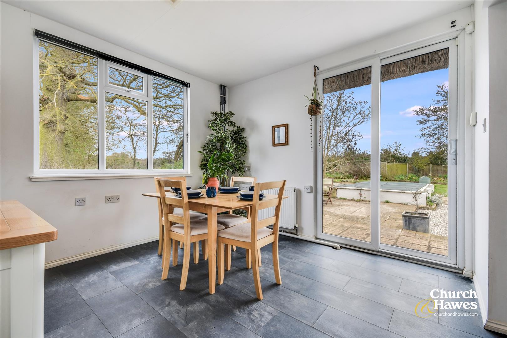 Property Image e17cb546-e6d4-4477-8dd1-8c48183c09fa