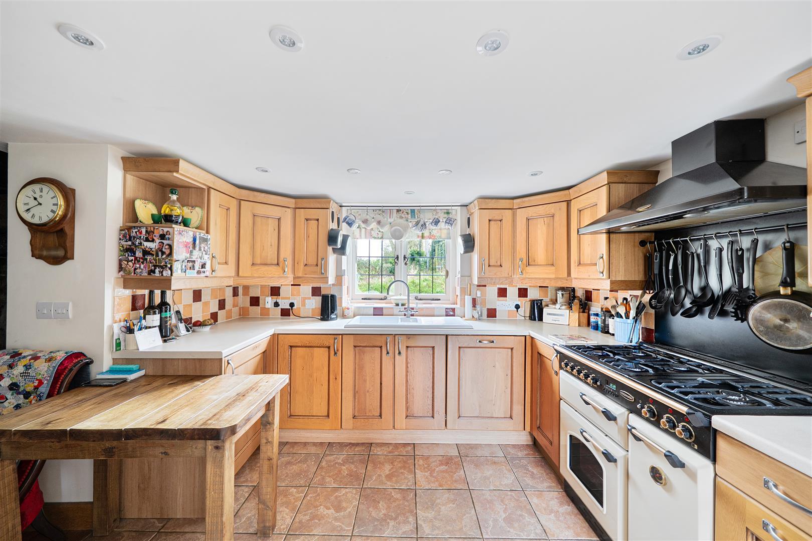 Property Image e183098c-7b17-41de-b492-525bfd10e46a