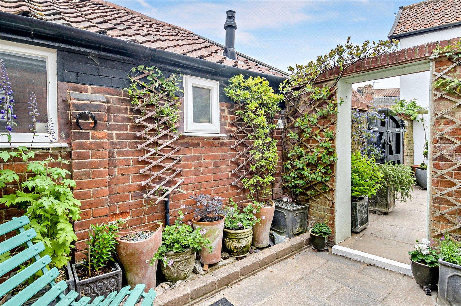Property Image e183f556-a60c-4033-b1c6-6182f73c110e