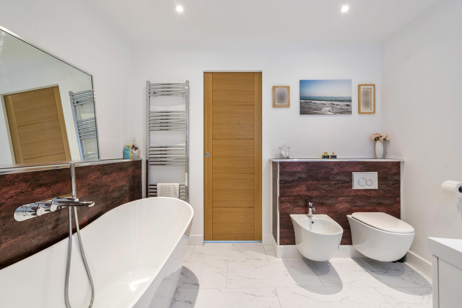 Property Image e189a878-2813-4402-96a4-cc53db350290