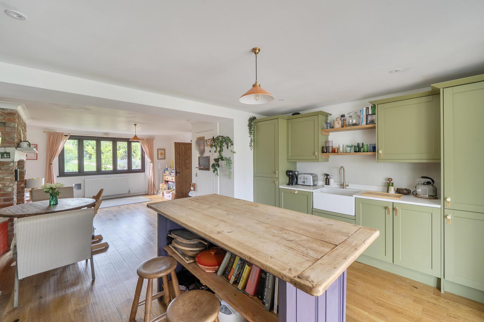 Property Image e189da44-0db5-4045-8dca-fdb24ec45eee