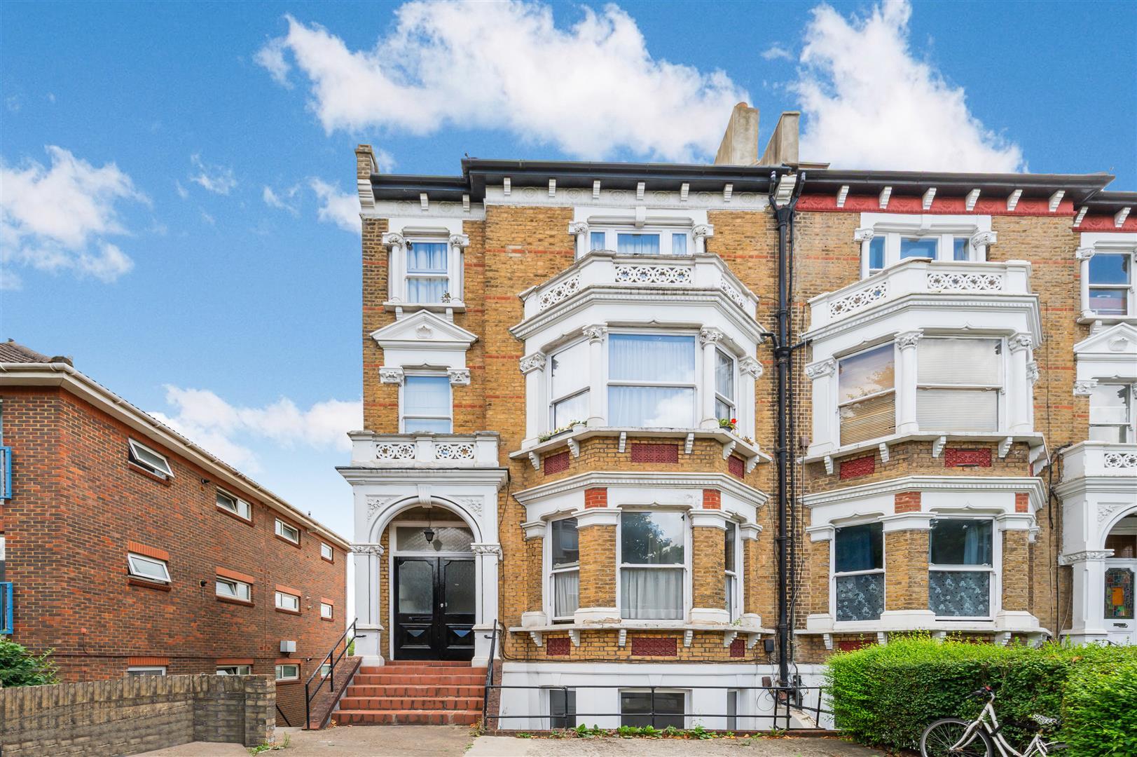 Property Image e18a1f64-7fab-4514-b881-d3531ceb445e