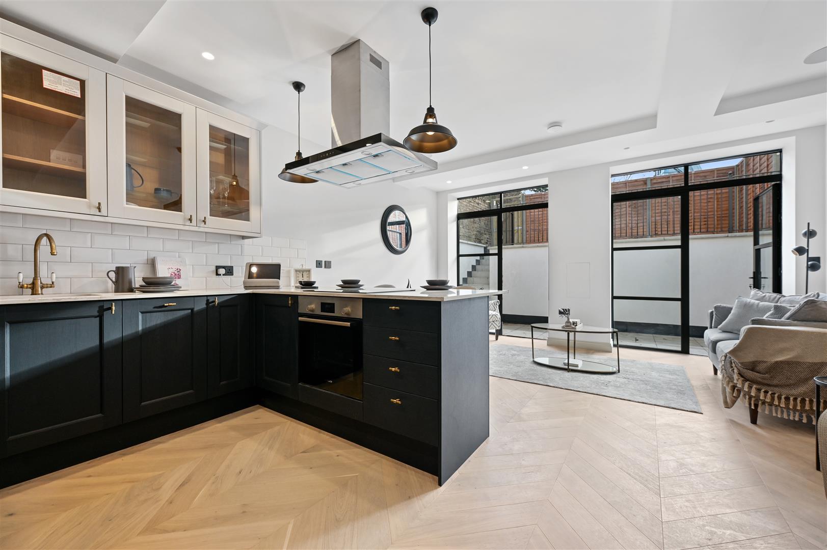 Property Image e1993088-c51b-4f9c-a4a2-bb49ec3ec951