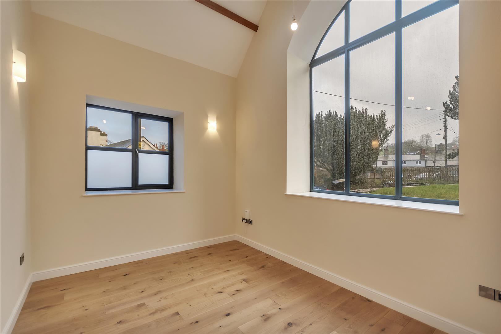 Property Image e19a8cde-f8a7-4a06-979f-75914ff1bb71