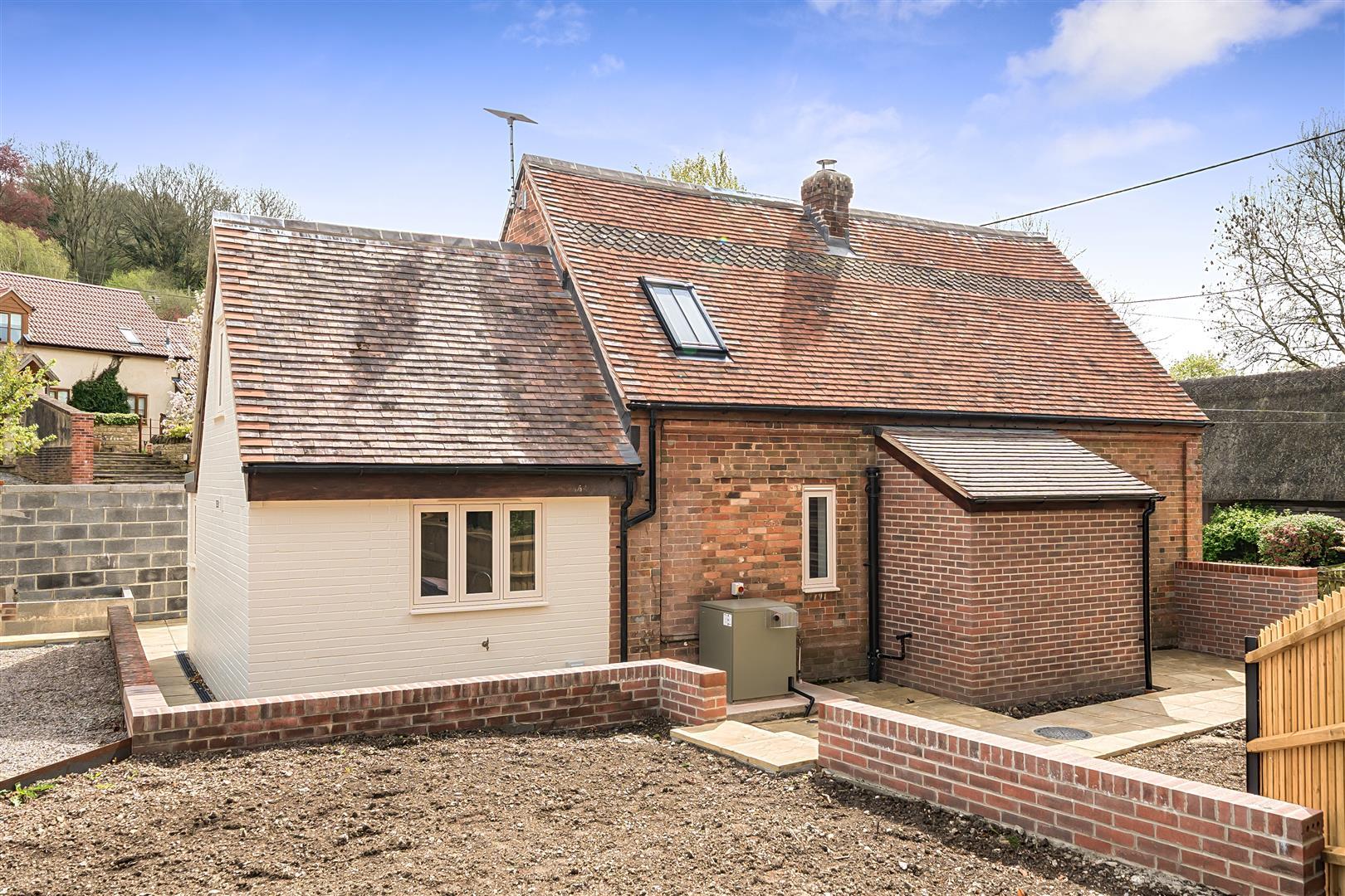 Property Image e1ab8186-58b1-4905-b5a0-1d8f4593f539