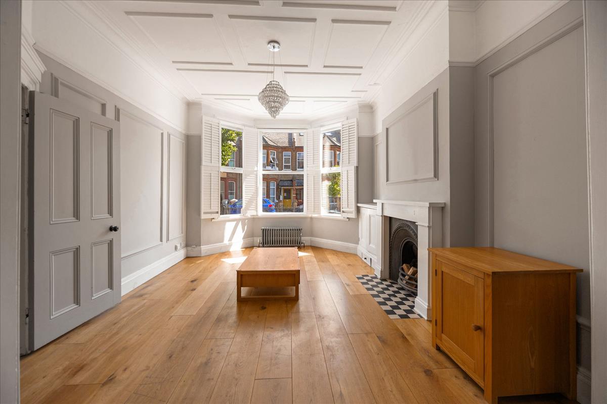 Property Image e1aec858-8376-4c49-9afb-9368ece76edd
