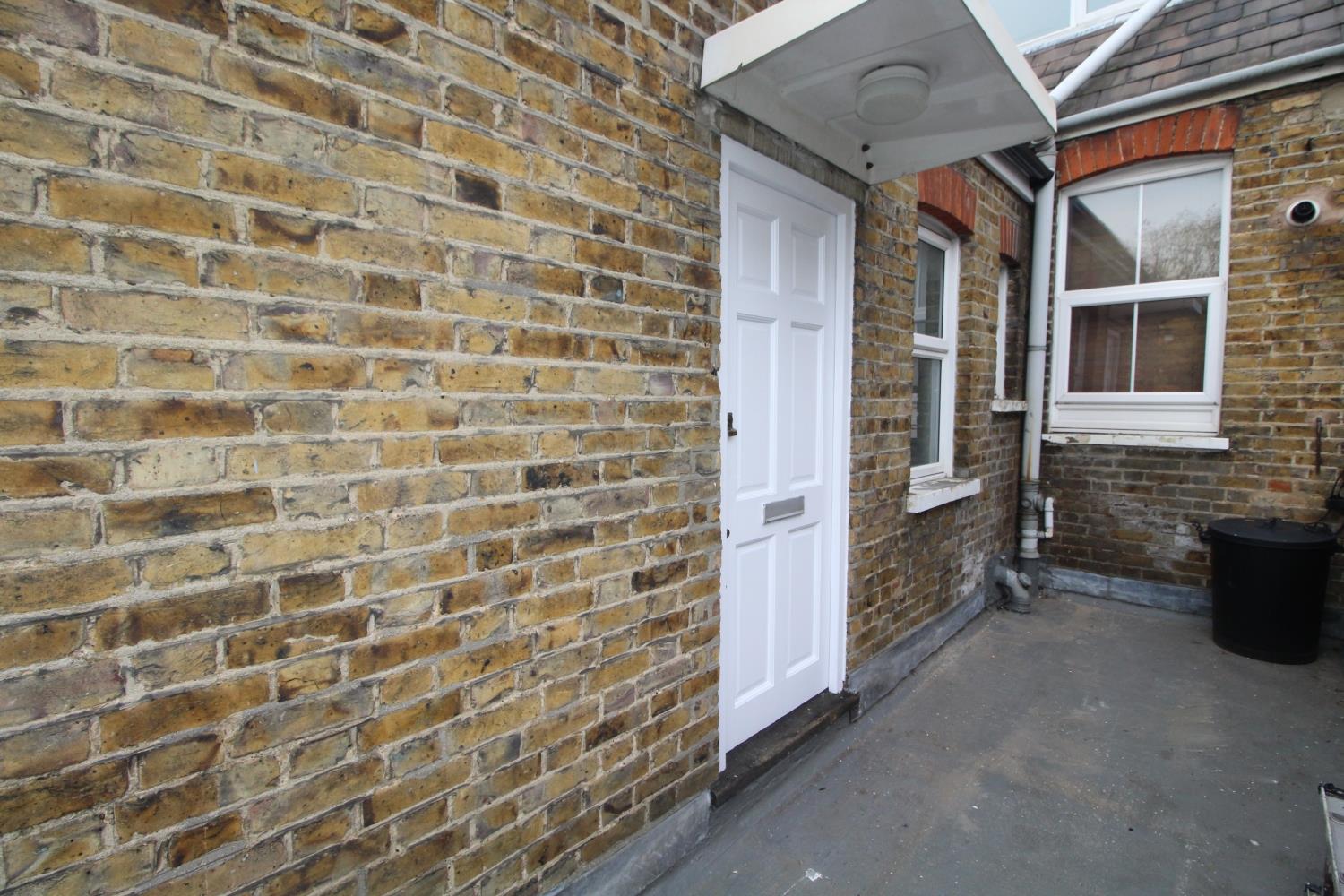 Property Image e1c2d630-1534-44cc-b1b4-e4d9e52de36b