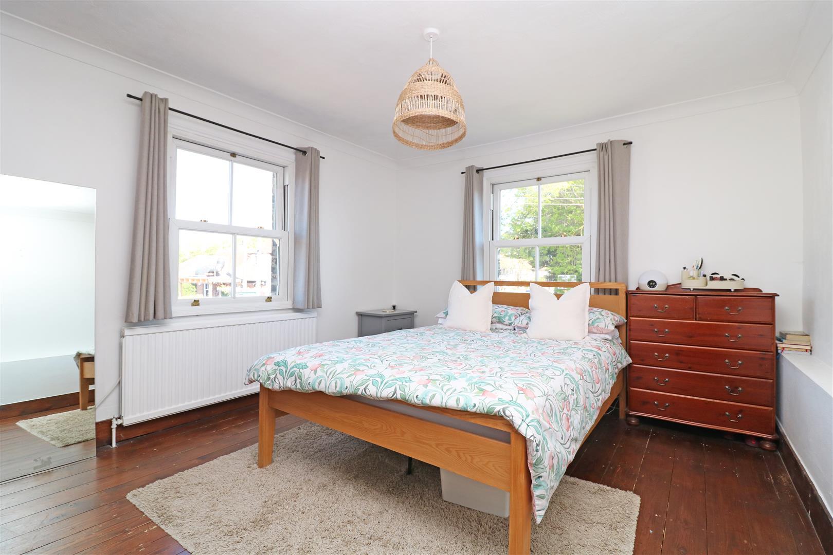 Property Image e1de2a24-d8bc-4f23-8f4d-66adbbf86c4a