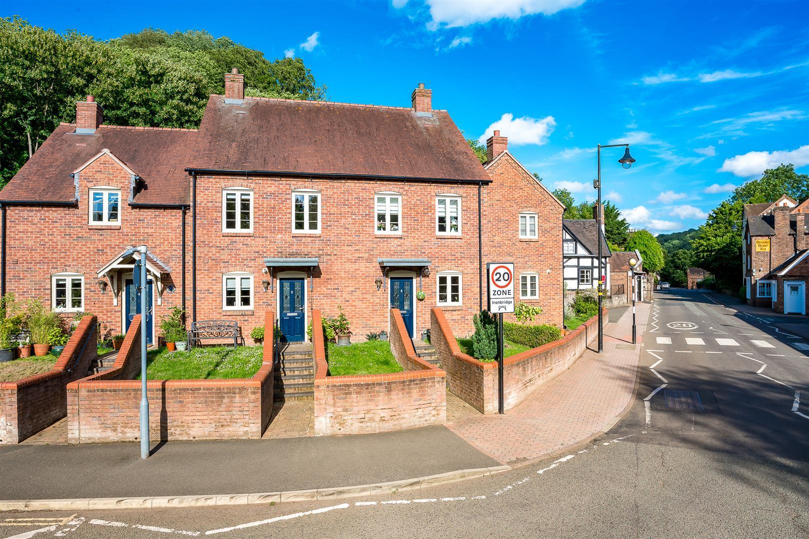 Property Image e1f1b424-309d-46dc-97b7-5ae60d2442ab