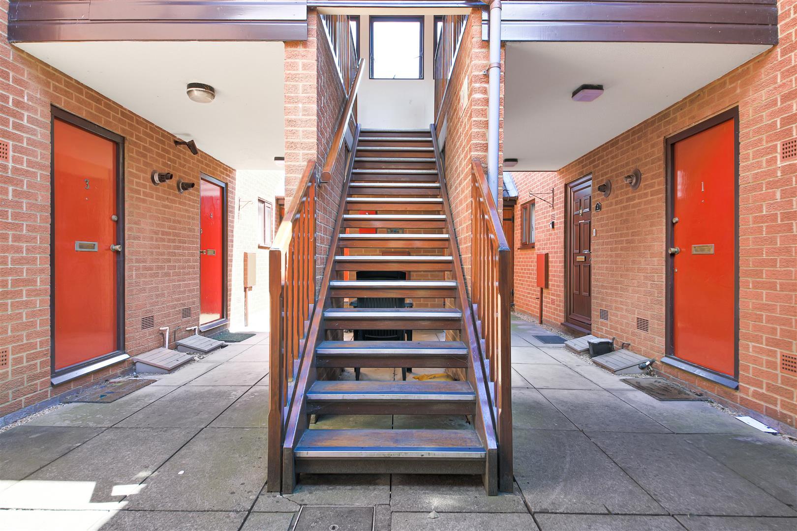 Property Image e204898f-6006-47e1-af2d-73acc2266e1a
