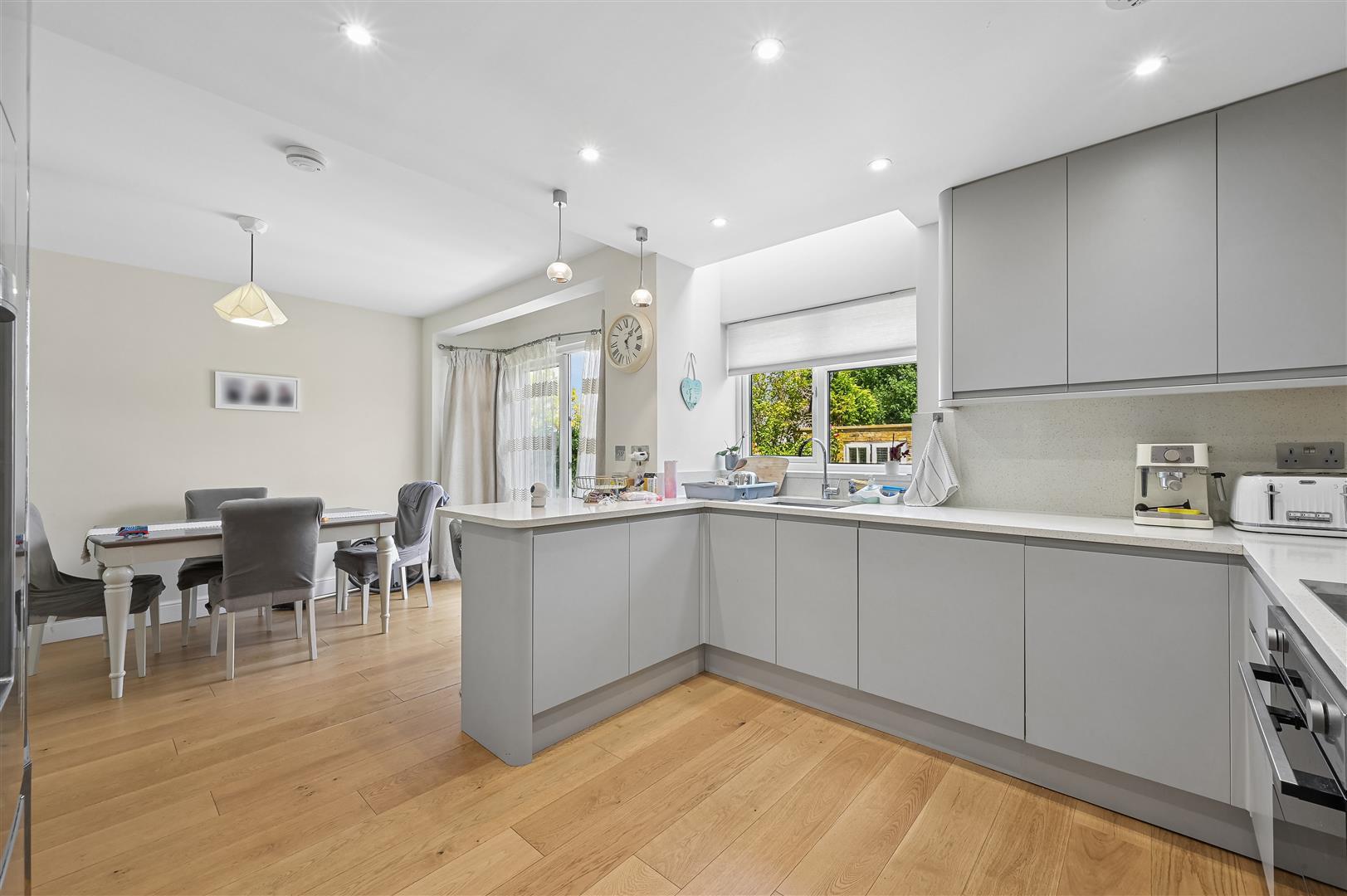 Property Image e205af39-f5b2-4cb8-bace-973cc8bbec8a