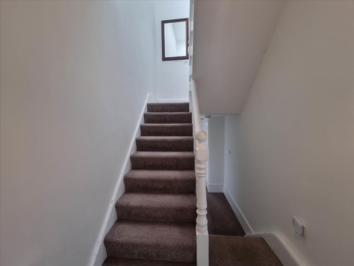 Property Image e206a7ff-6df0-4188-85f7-cc98eabc45ab
