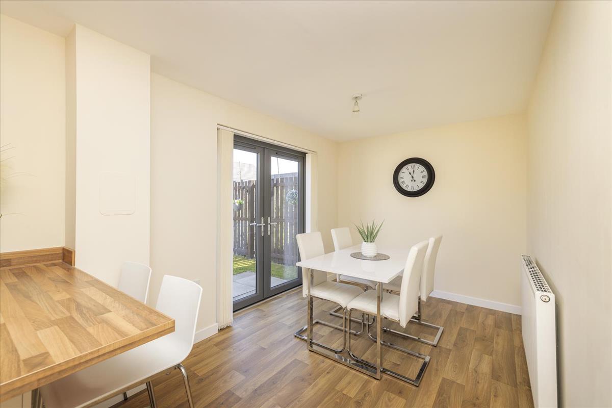 Property Image e209590b-3ab0-4392-b511-f91177a42627