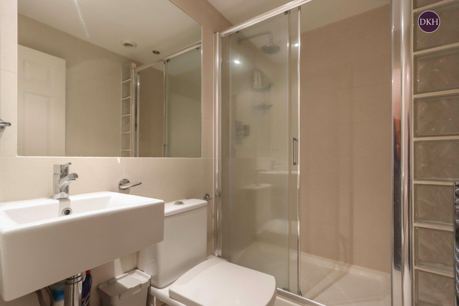 Property Image e20bf48d-fded-4123-816b-8764ee693b8f